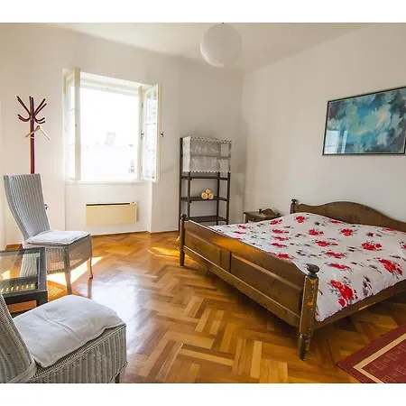 Zenta * Split